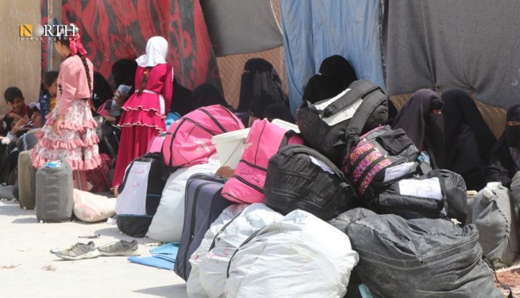 233 عائلة عراقية تغادر مخيم الهول