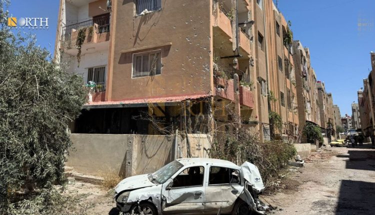 آثار الاشتباكات في أحياء مدينة السويداء بعد انسحاب الجيش السوري – نورث برس