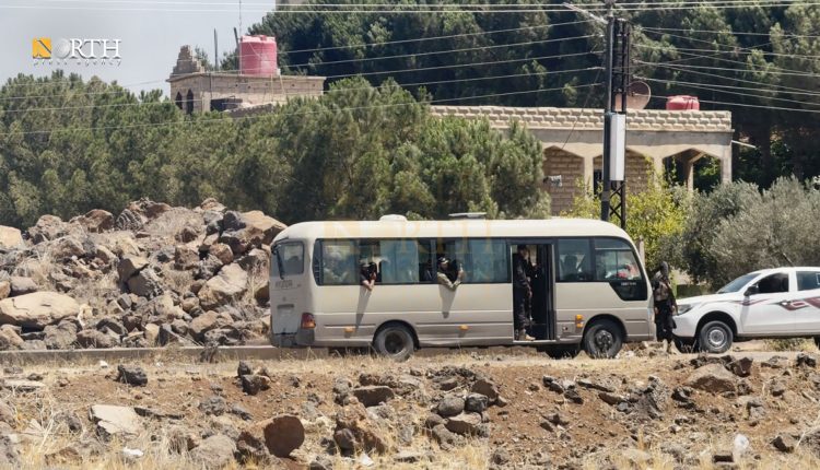 عناصر للجيش في السويداء خلال الاشتباكات التي شهدتها مؤخراً - نورث برس