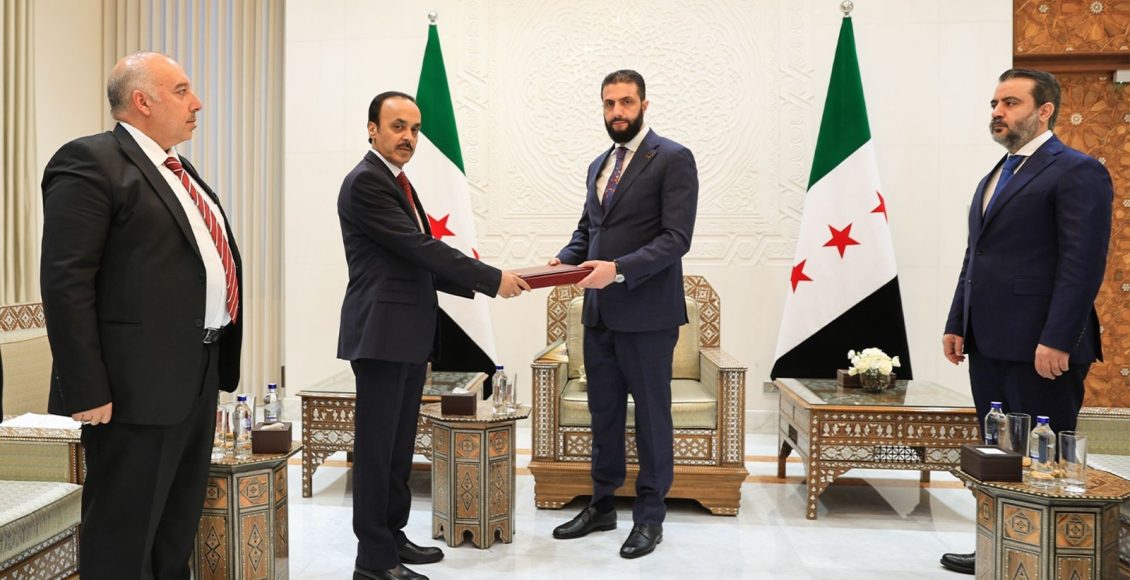 الشرع يتسلم تقرير لجنة تقصي الحقائق في الساحل السوري