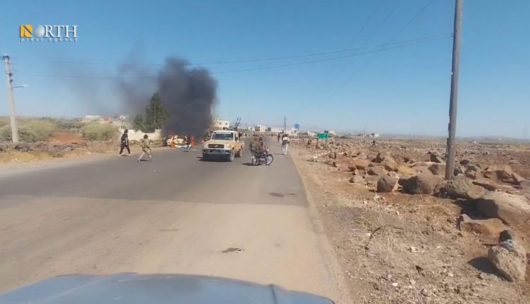 عناصر للجيش السوري على أطرف السويداء الغربي خلال اشتباكات شهدتها الأسبوع الماضي - نورث برس
