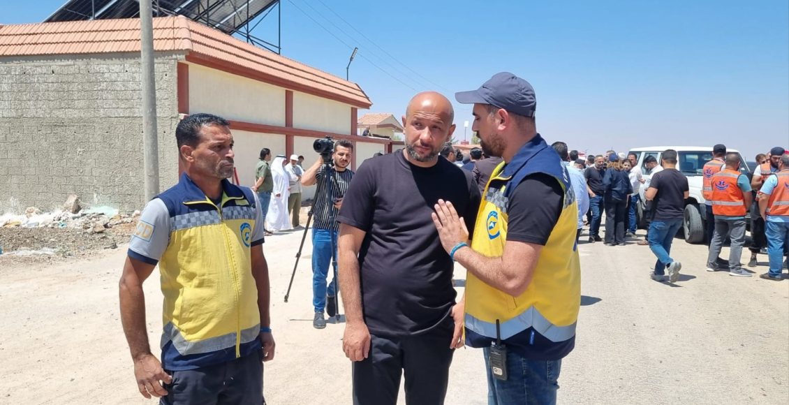 وزير الطوارئ السوري رفقة قافلة مساعدات متجهة إلى محافظ السويداء