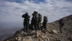 جنود إسرائيليون على جبل الشيخ