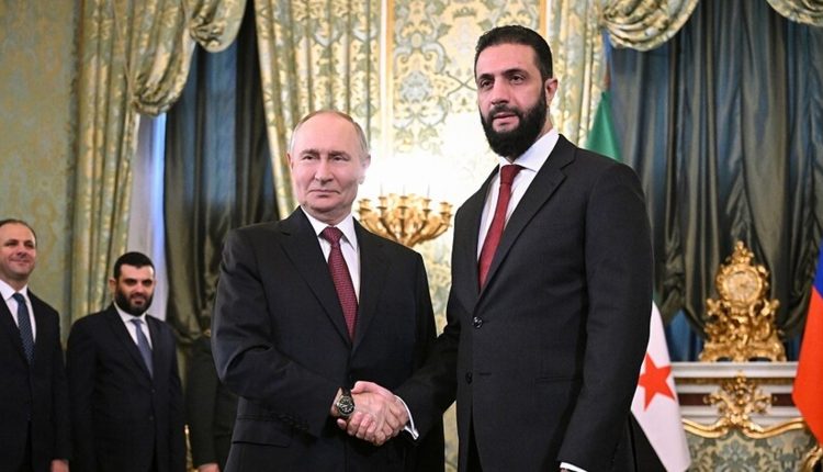 الرئيس الروسي فلاديمير بوتين يستقبل الرئيس السوري أحمد الشرع في الكرملين
