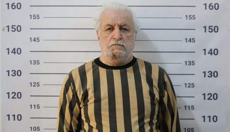 الضابط السابق علي قرقناوي الملقب بـ "أبو الفدا" - متداول