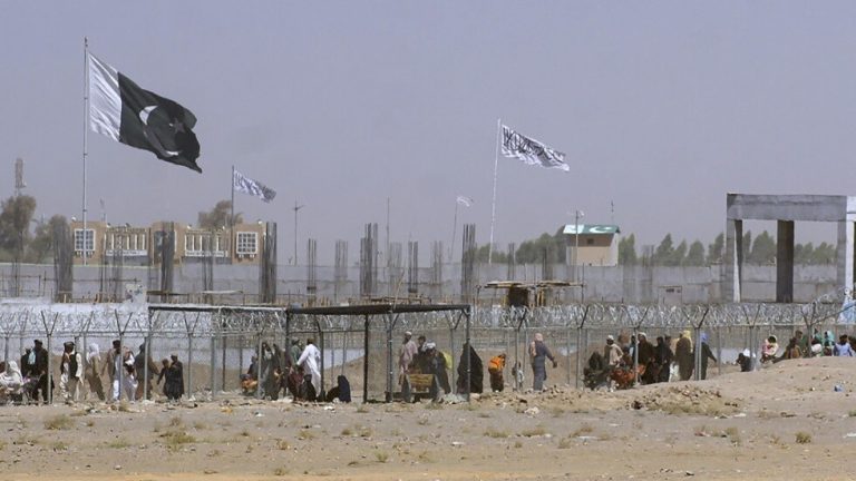 الحدود بين باكستان وأفغانستان - أسوشيتد برس