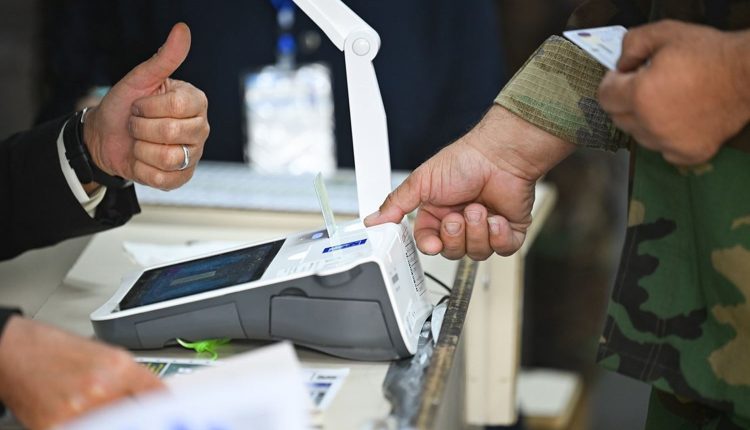 التصويت في الانتخابات البرلمانية العراقية