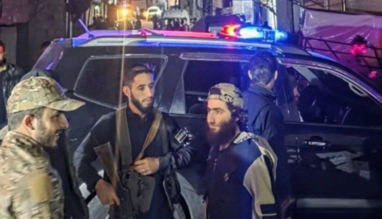 انتشار أمني كثيف في الموقع المستهدف في حي المزة 86 بدمشق - متداول