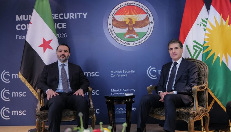 رئيس إقليم كردستان العراق نيجيرفان بارزاني ووزير الخارجية السوري أسعد الشيباني