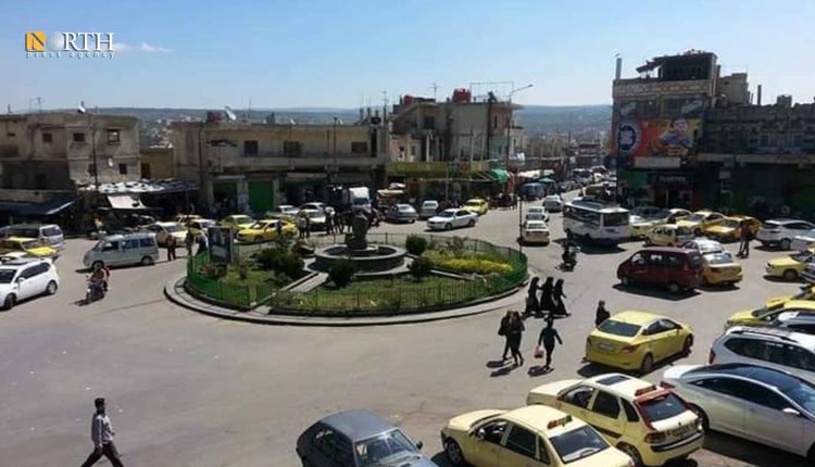 الساحة العامة وسط مدينة شهبا بريف السويداء - نورث برس