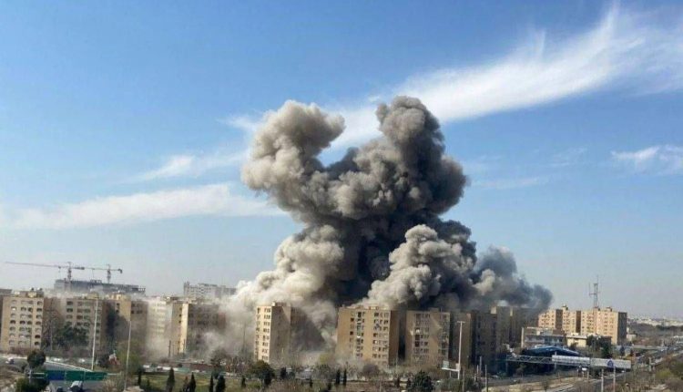 انفجار ضخم يهز شرق العاصمة طهران يوم أمس (شبكات التواصل