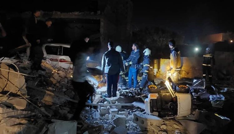 انفجار في موقع يحتوي على ألغام ومخلفات حرب في مدينة الأتارب بريف حلب- الدفاع المدني