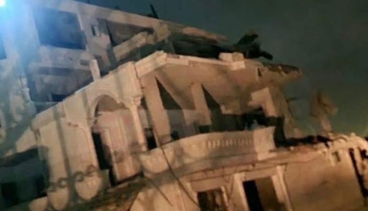 أثار دمار في إحدى المنازل بريف السويداء جراء غارات أردنية- مواقع تواصل اجتماعي