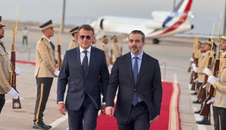 وزير الخارجية أسعد الشيباني يستقبل الرئيس الفرنسي إيمانويل ماكرون