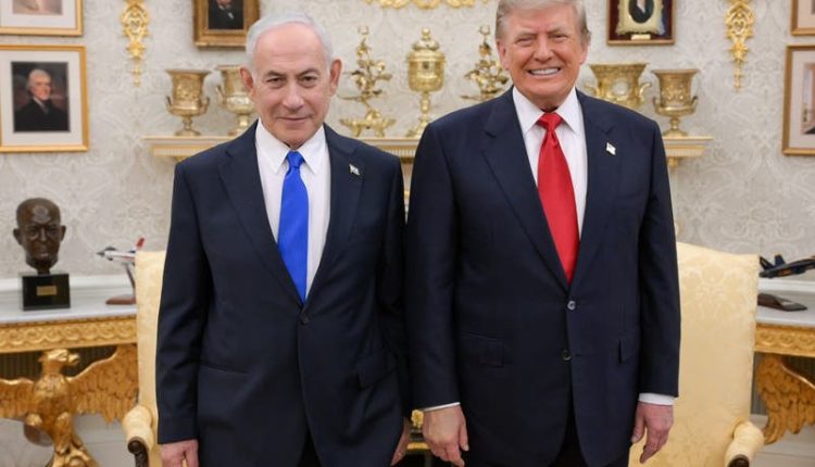 الرئيس الأميركي دونالد ترامب ورئيس وزراء إسرائيل بنيامين نتنياهو