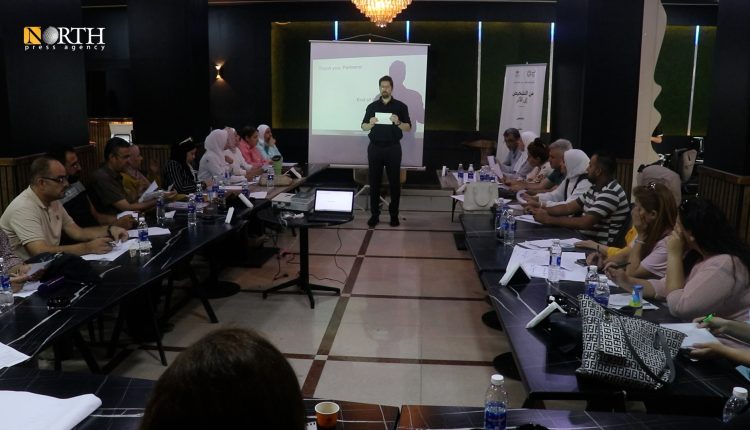 جانب من الورشة التدريبية لمعلمي اللغة الإنكليزية في القامشلي - نورث برس