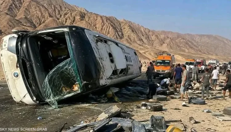 انقلاب حافلة بمحافظة جنوب سيناء شرقي مصر – سكاي نيوز عربي
